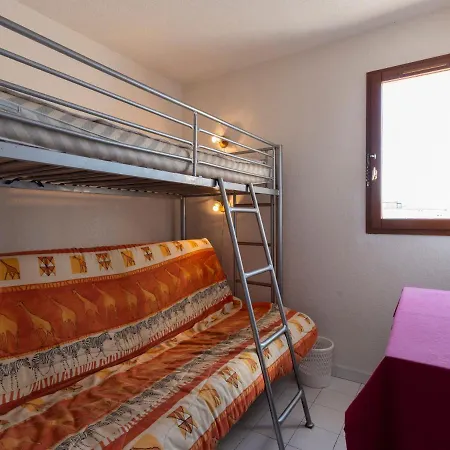 1 Bedroom For 6 아파트 아그
