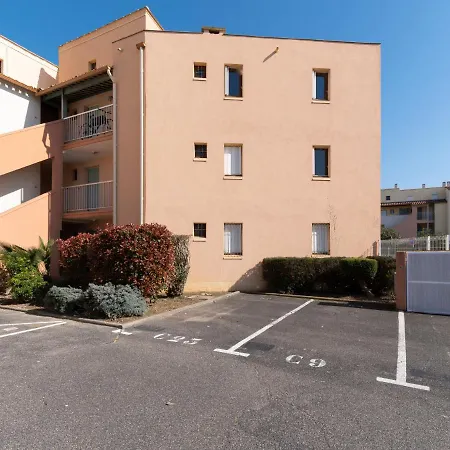 1 Bedroom For 6